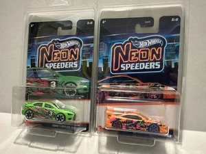Hot Wheels HW Neon Speeders '95 Mitsubishi Eclipse & '08 Lancer - mit Protektoren - Bild 1 von 6