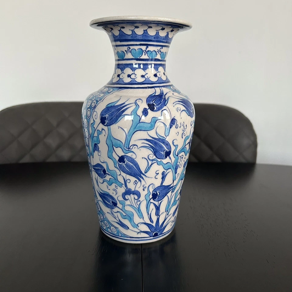 Vintage Kutahya Hand Made Vase Blue/White - Image 1 of 4