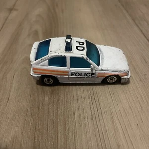 MATCHBOX INT'L 1985 VAUXHALL ASTRA GTE OPEL KADETT GSi 3'' POLICE DIE-CAST CAR - Picture 1 of 5