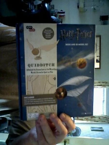 HARRY POTTER BOOK & 3D QUIDDITCH MODEL HARDBACK BIRTHDAY CHRISTMAS SUMMER HOLS - Picture 1 of 2