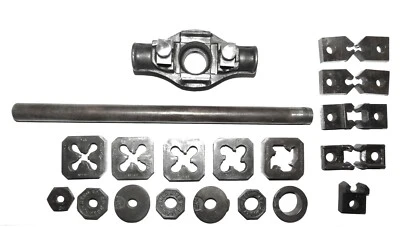 Reed No. 1 Pipe Threader w/ Die Heads & Handle, 23 Pieces, Really Nice Condition - Image 1 of 4