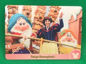 Christmas Fantasy 2017 Disney's  Tokyo Disney Resort Collection card F/S - Picture 1 of 2