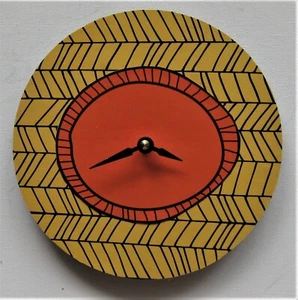 Small funky wall clock. 7 in clock. Handmade from vinyl record. Great for kitche - Picture 1 of 3