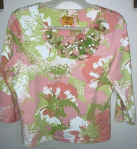 Ruby RD Women's Pink Green White Floral Embellished Top Stretch PM Petite Medium - Picture 1 of 4