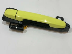 TOYOTA AYGO 2016 OUTER DOOR HANDLE FRONT LEFT PASSENGER SIDE YELLOW /2014-18 - Picture 1 of 6