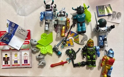 R0BL0X Juguetes Lote De Figuras Y Accesorios Colección Campeones Foto 1 de 4