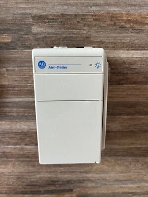 Alimentation Allen Bradley 1769-PA2 CompactLogix - Photo 1/3