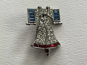 Vintage RAFAELIAN Rhinestone Figural Liberty Bell Brooch Pin Patriotic - Picture 1 of 3