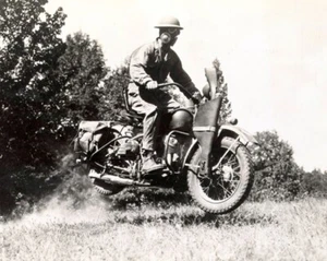 Harley-Davidson WLA WWII? Foto impresa 8x10 71 - Imagen 1 de 2