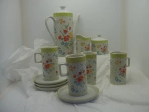 13 PIECE VTG. PORCELAIN "MILLE FLEUR" AVANT-GARDE COLLECTION - Picture 1 of 3