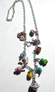 Adorable  Minnie Mouse, Charm Necklace. 30" Silver chain. Gift Box - Picture 1 of 5