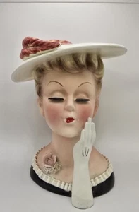 Vintage MCM Lefton Lady Head Vase 5in Red Feather Hat 2359 - Picture 1 of 11