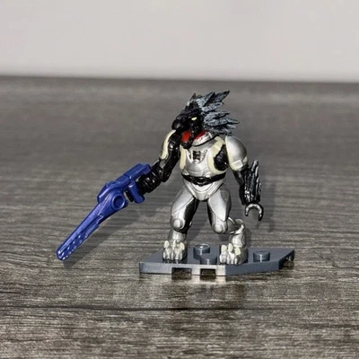 Mega Halo 96981 Spade Vs Skirmisher Covenant Chacal Skirmisher Figura Arma Foto 1 de 4