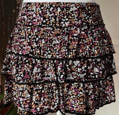Vintage Volcom floral tiered ruffled mini skirt Floral Ruffle SizeM - Image 1 of 4