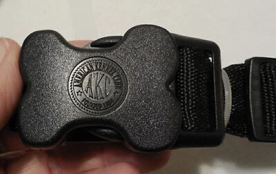 Collar de perro ajustable LED parpadeante pequeño/md/lg iluminado brillo seguridad mascotas impermeable Foto 1 de 4