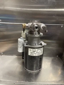 (Motor für) La Cimbali M1 Kaffeevollautomat Professional RefA42.2 - Bild 1 von 3