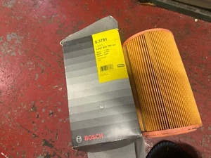 Air Filter Fits Alfa Romeo 156 1997-2006 Spider 1995-2005 GTV 1995-2005 - Picture 1 of 1