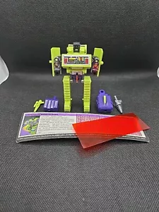 1984 Vintage G1 Transformers Bonecrusher Figure 100% Complete W/ Tech Specs - Picture 1 of 16