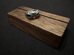 Neuer Eulenring mit grünen Augen, Renaissance, silberfarben. Größe 8 & größer, verstellbar! - Bild 1 von 16