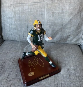 Danbury Mint Statue Green Bay Packers  Aaron Rodgers Sculpture NFL + Box + Paper - Picture 1 of 19