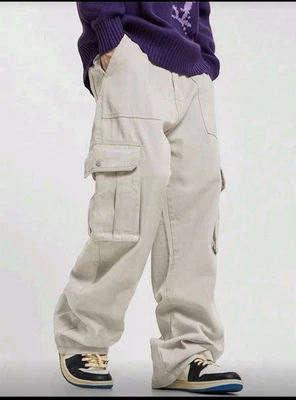 Pantalón Cargo Con Bolsillo Con Solapa Y Talla Grande Para Hombres. Estilo urbano. Foto 1 de 4