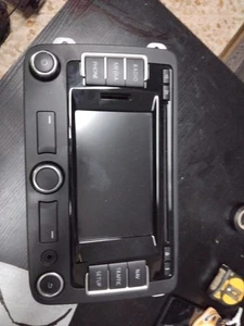 Autoradio stereo lettore CD VW Tiguan 5N 1.4 TSI 2015 M0035186AA codice sblocco - Foto 1 di 4
