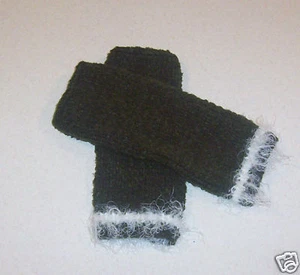 Damen handgestrickte fingerlose Handschuhe dunkelgrün mit weißem flauschigem Besatz  - Bild 1 von 1