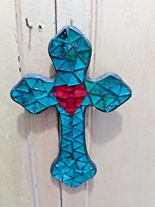 MOSAIC CROSS WITH HEARTS WALL PLAQUE - 22cm x 14cm - Picture 1 of 12