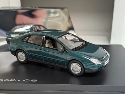 1:43 Norev Citroen C5 2000 grün metallic  NEU NEW - Bild 1 von 4
