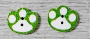 wood paw print sewing buttons crafts 2 holes 5/8 inch green set - Picture 1 of 2