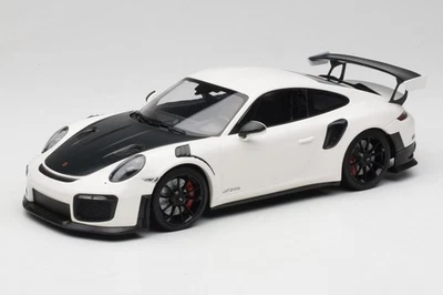 155068301 Porsche 911 991.2 GT2 RS White with Black Wheels Minichamps 1:18 - Image 1 of 4