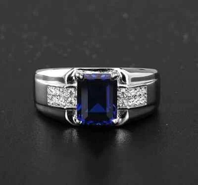 Anillo de compromiso de zafiro creado en laboratorio de corte esmeralda de 3 quilates enchapado en oro blanco de 14 k para hombre Foto 1 de 4