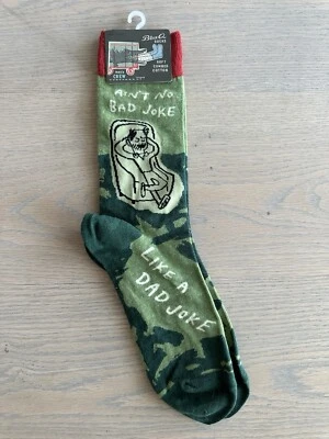 NUEVO Calcetines divertidos para hombre AZUL Q diciendo "No es una broma mala como una broma de papá" verdes Foto 1 de 4