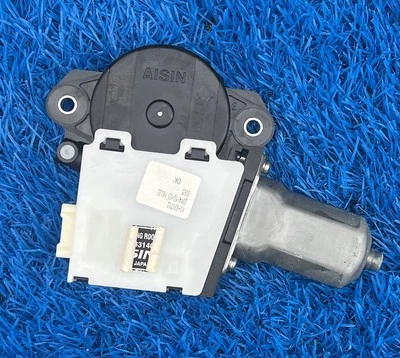 Lexus ES300h ES350 Sliding Roof Sunroof Motor 63260-33140 84k 2013-2018 OEM - Image 1 of 3