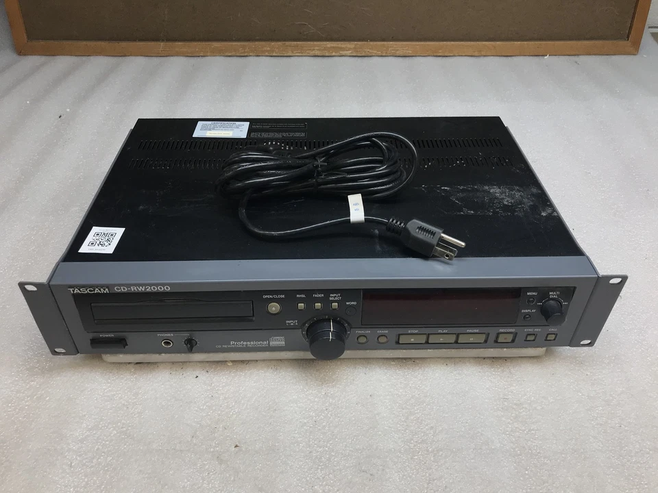 Tascam CD-RW2000 Professional CD Rewritable Recorder - Tested No Remote - Image 1 of 4