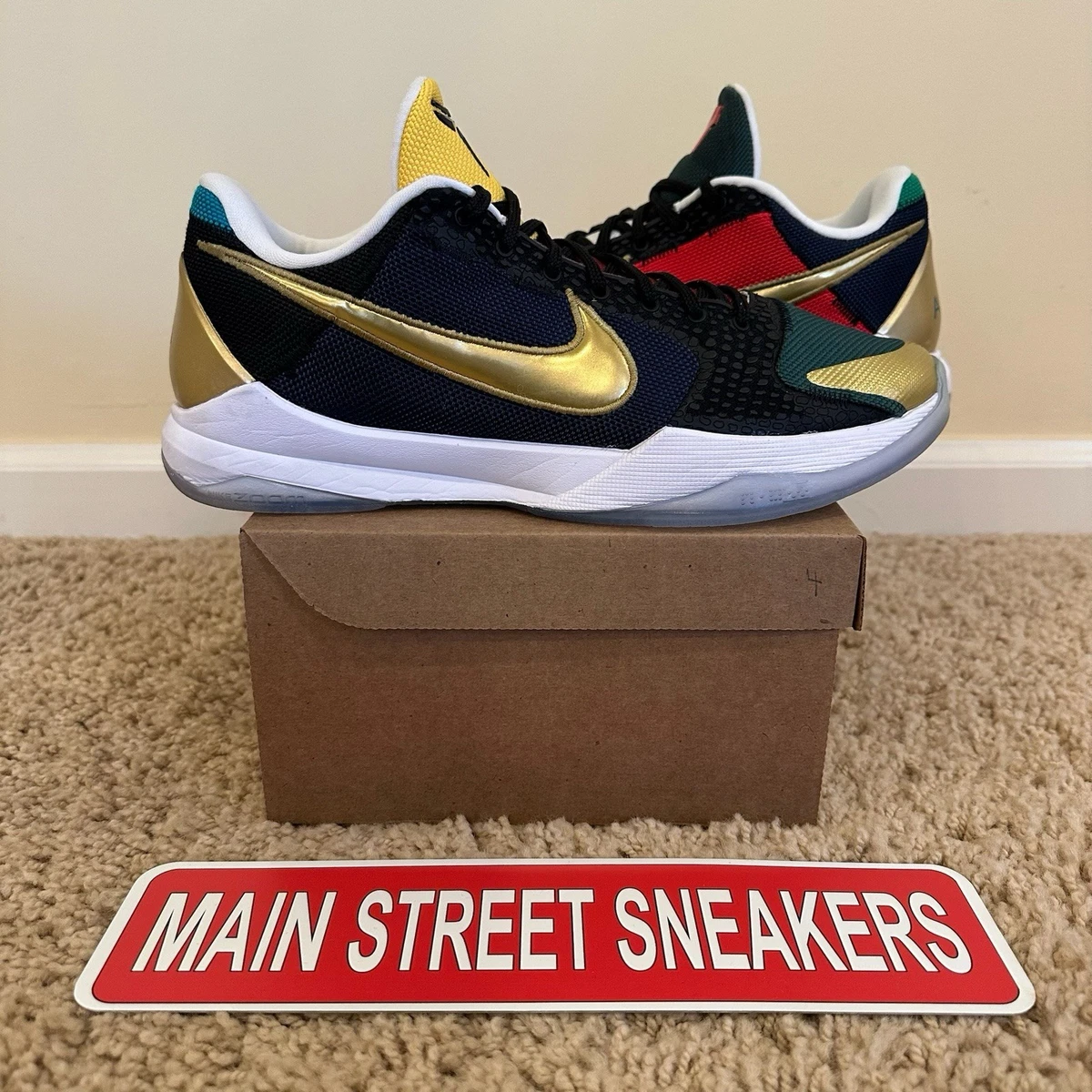 Nike Undefeated x Zoom Kobe 5 Protro What If Pack - Dirty Dozen