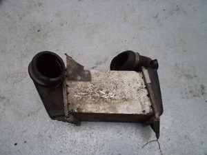 VW CORRADO 53I Radiateur Refroidisseur intermédiaire 1990 21378144 - Bild 1 von 2