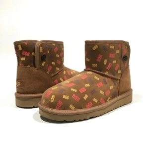MINI BOTAS UGG JONA CONFETI LOGO NIÑOS GRANDES EE. UU. 4 GAMUZA CASTAÑO  - Imagen 1 de 7