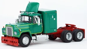 Brekina Mack RS700L LKW Zugmaschine grün/rot #85803 HO Maßstab 1:87 - Bild 1 von 8