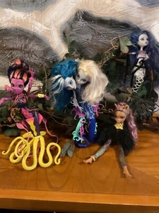 Nice condition Monster High Doll Lot of 4 - Picture 1 of 7