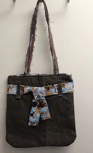 Bolso de mano hecho a mano de mezclilla reciclado completamente forrado - Imagen 1 de 4