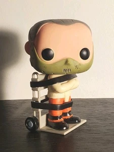 Funko Pop Silence of rhe Lambs Hannibal Lecter #25 figura sciolta fuori produzione (vedi foto) - Foto 1 di 11