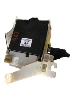 Toyota Prius 2010 2011 cabina caja de fusibles módulo de red multiplex P/N 89221-47120 - Imagen 1 de 20