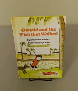 Rare "Donald and the Fish that Walked" (1974) Edward R. Ricciuti Syd Hoff HC EXC - Picture 1 of 4