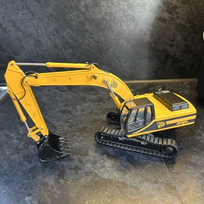Joal Compact JCB JS330L 1:35 Scale REF:261.  B1 - Image 1 of 4