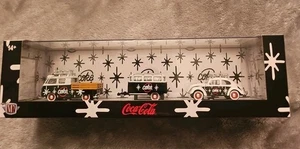 M2 Machines Coke 1960 VW Double Cab Truck & 1953 VW Beetle Deluxe Hauler Chase - Picture 1 of 9