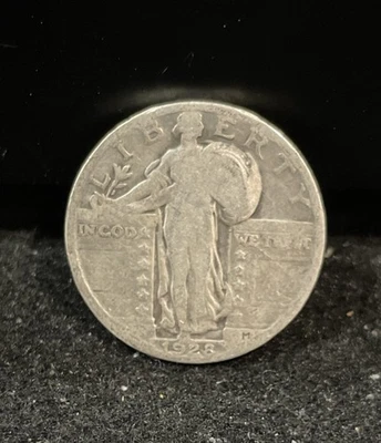 1928 Silver Standing Liberty Quarter In Extra Fine Condition 636 - Image 1 of 2