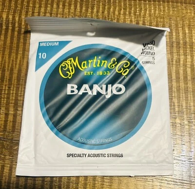 Martin & Co. V730 Nickel Wound 5 String Set Vega Medium 10 Banjo Strings - Image 1 of 3