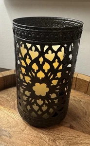 "Luminaria de metal Southern Living grande persa (solo soporte para velas) 7 1/4""" - Imagen 1 de 7