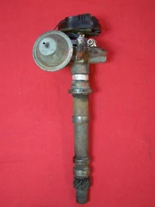 Corvette 1959 Distributor GM #1110946 Date 9 B 14 in Great Condition - Picture 1 of 5